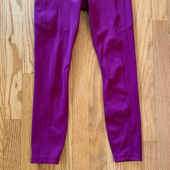 Athleta sz XS Magenta Ultimate Stash II Leggings - Picture 3 of 7